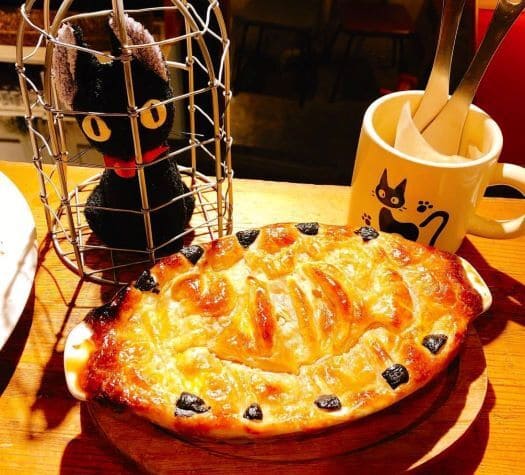 ジブリカフェ「Baby King Kitchen」　ニシンのパイ